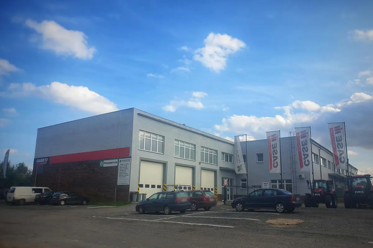 ZD Sloupnice - středisko mechanizace